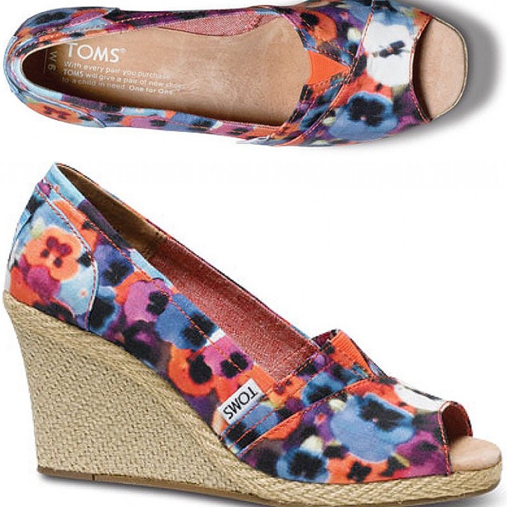 TOMS Women's Oahu Spring Wedge Sandals Size 8